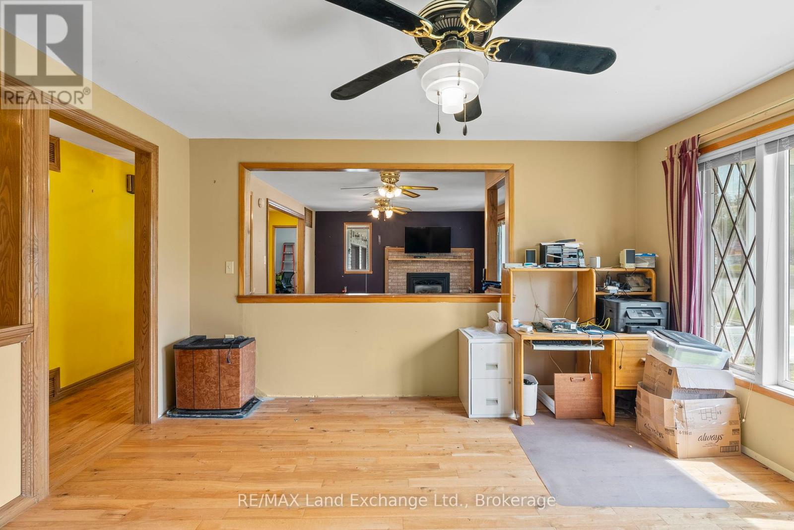 401 Winnebago Road, Huron-Kinloss, Ontario  N2Z 2X3 - Photo 21 - X12190623