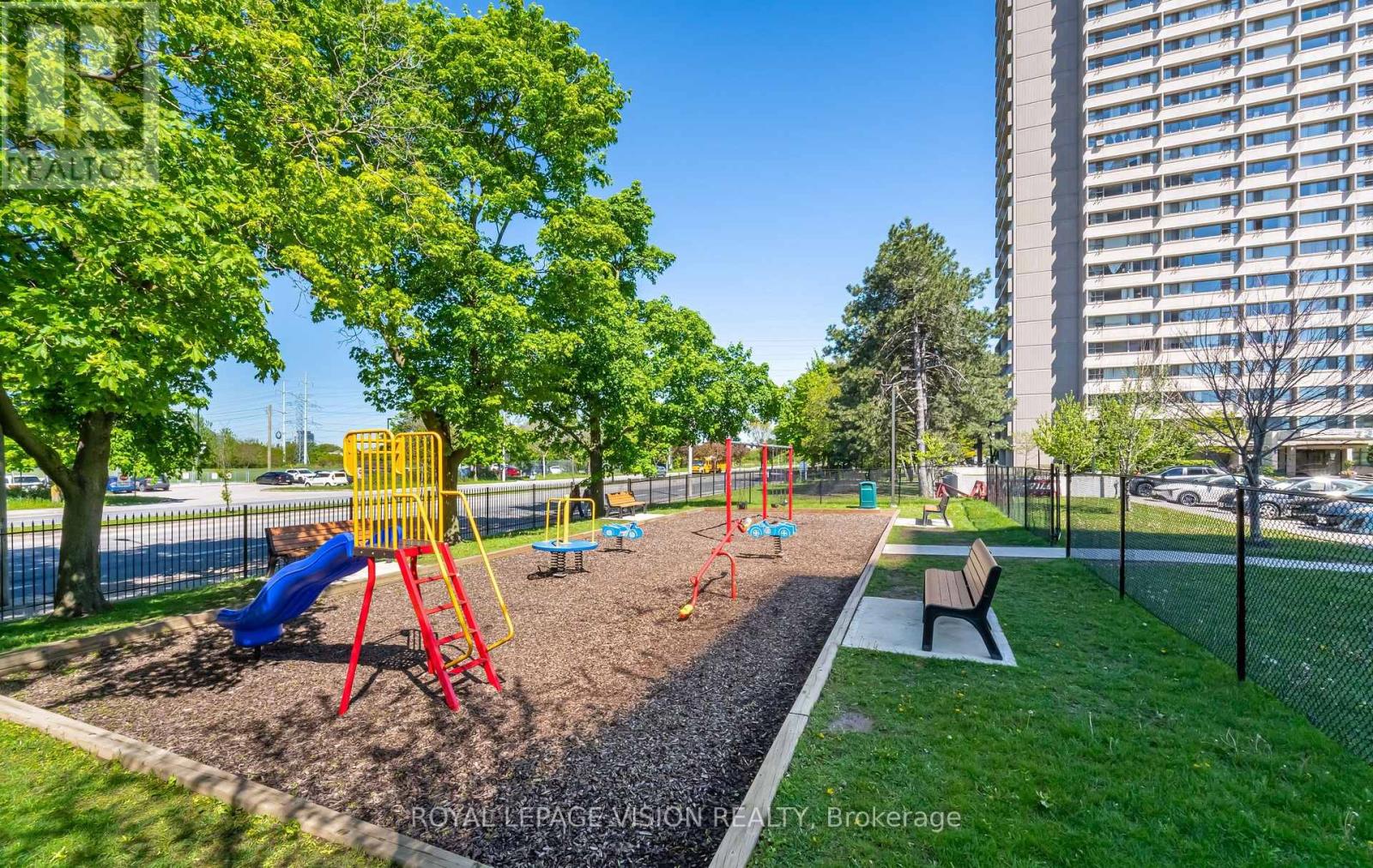 1108 - 715 Don Mills Road, Toronto, Ontario  M3C 1S8 - Photo 23 - C12190581