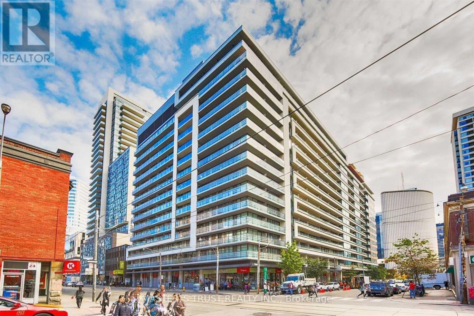 1716 - 111 Elizabeth Street, Toronto, Ontario  M5G 1P7 - Photo 2 - C12190593