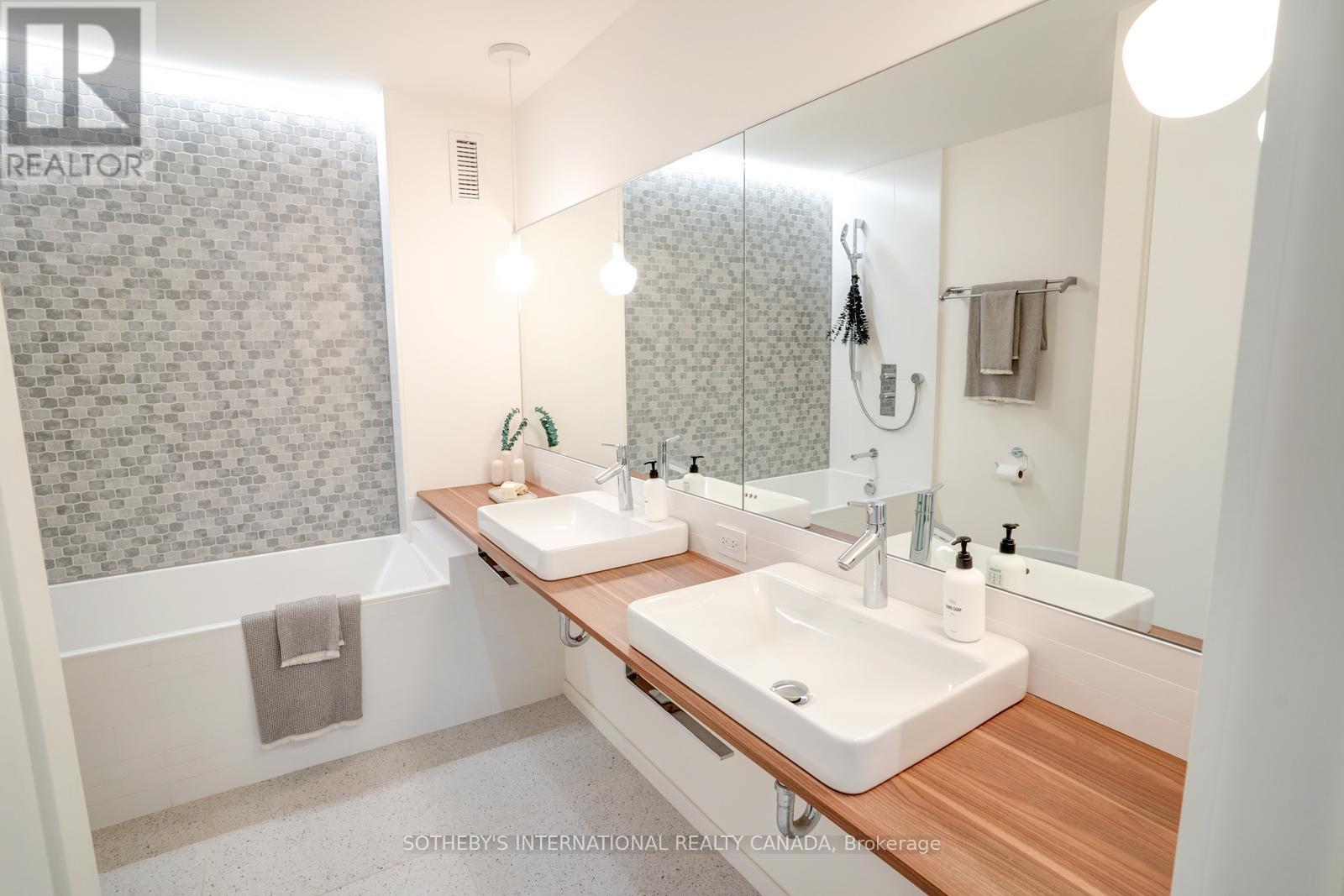 A - 79 Eaton Avenue, Toronto, Ontario  M4J 2Z4 - Photo 16 - E12190558