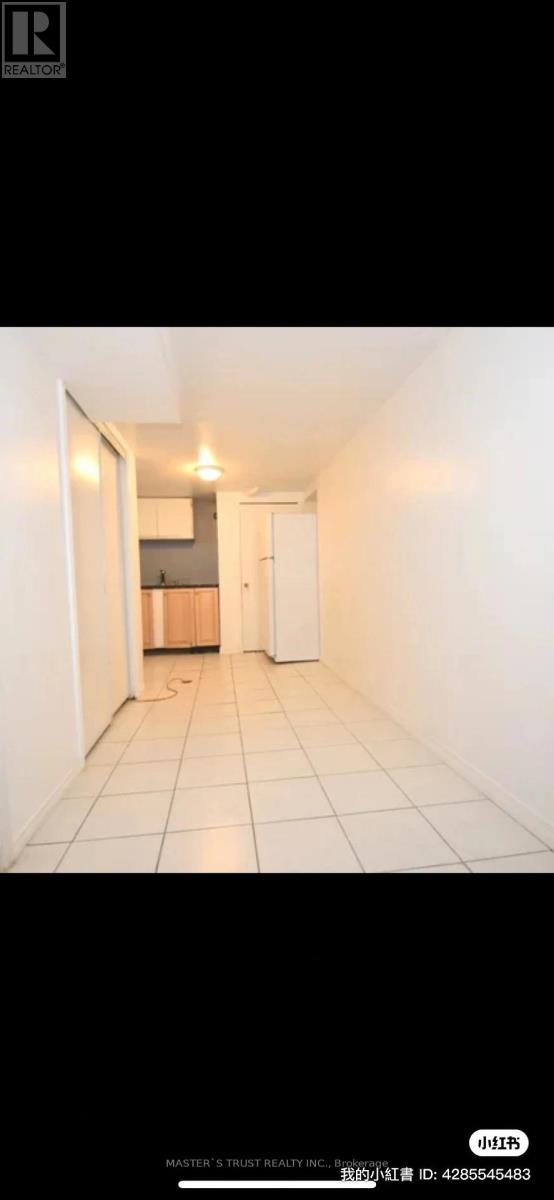 29 Grove Hill Drive, Toronto, Ontario  M1T 3E1 - Photo 3 - E12190564