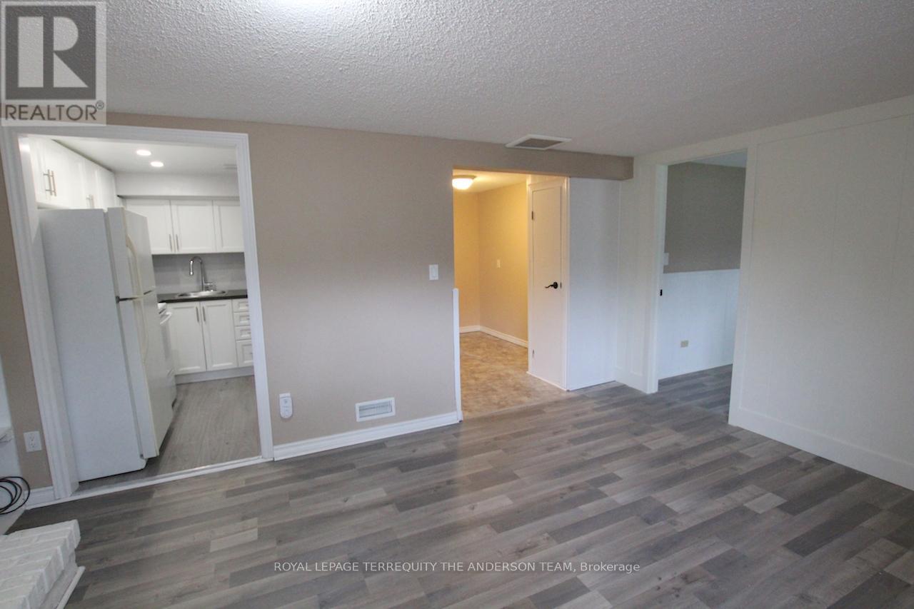 430 Paddington Crescent, Oshawa, Ontario  L1G 7P4 - Photo 5 - E12190591