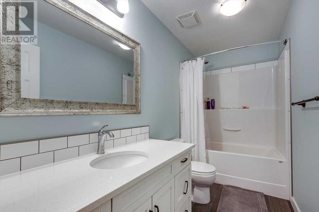 120 Garrison Circle, Red Deer, Alberta  T4P 0P6 - Photo 36 - A2226036
