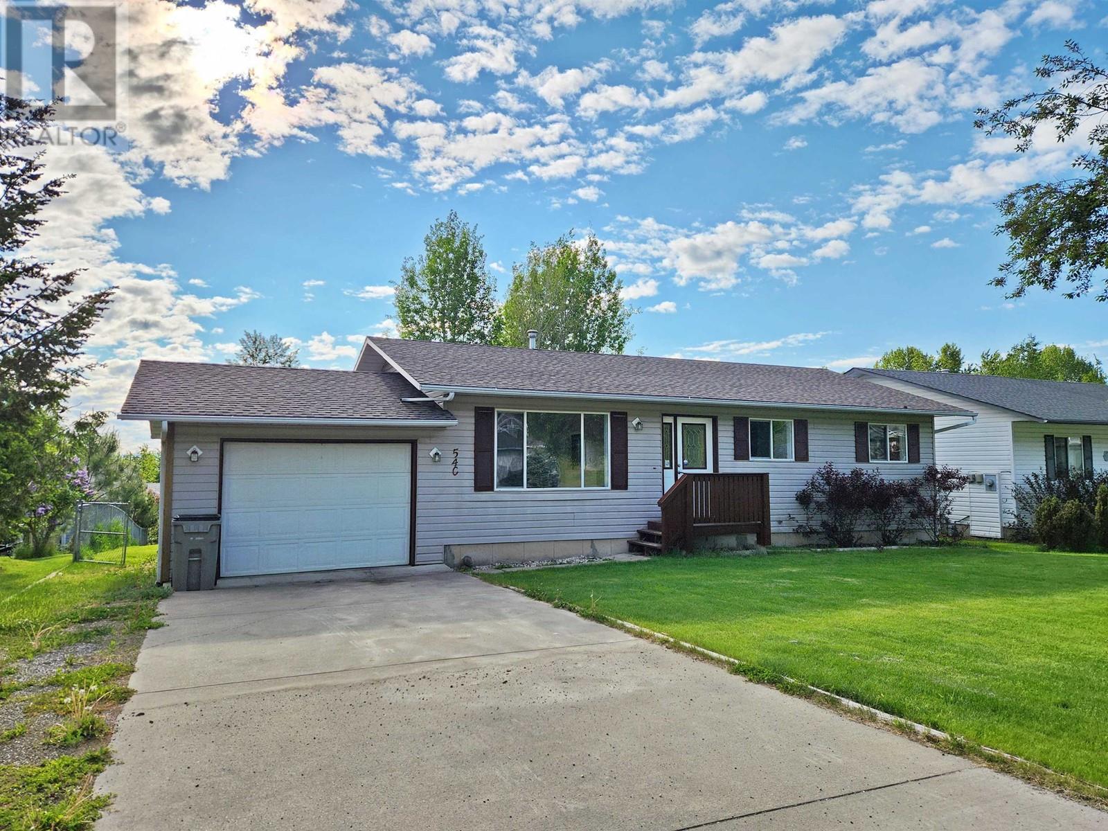 Property at 540 DONNELLY STREET image 3