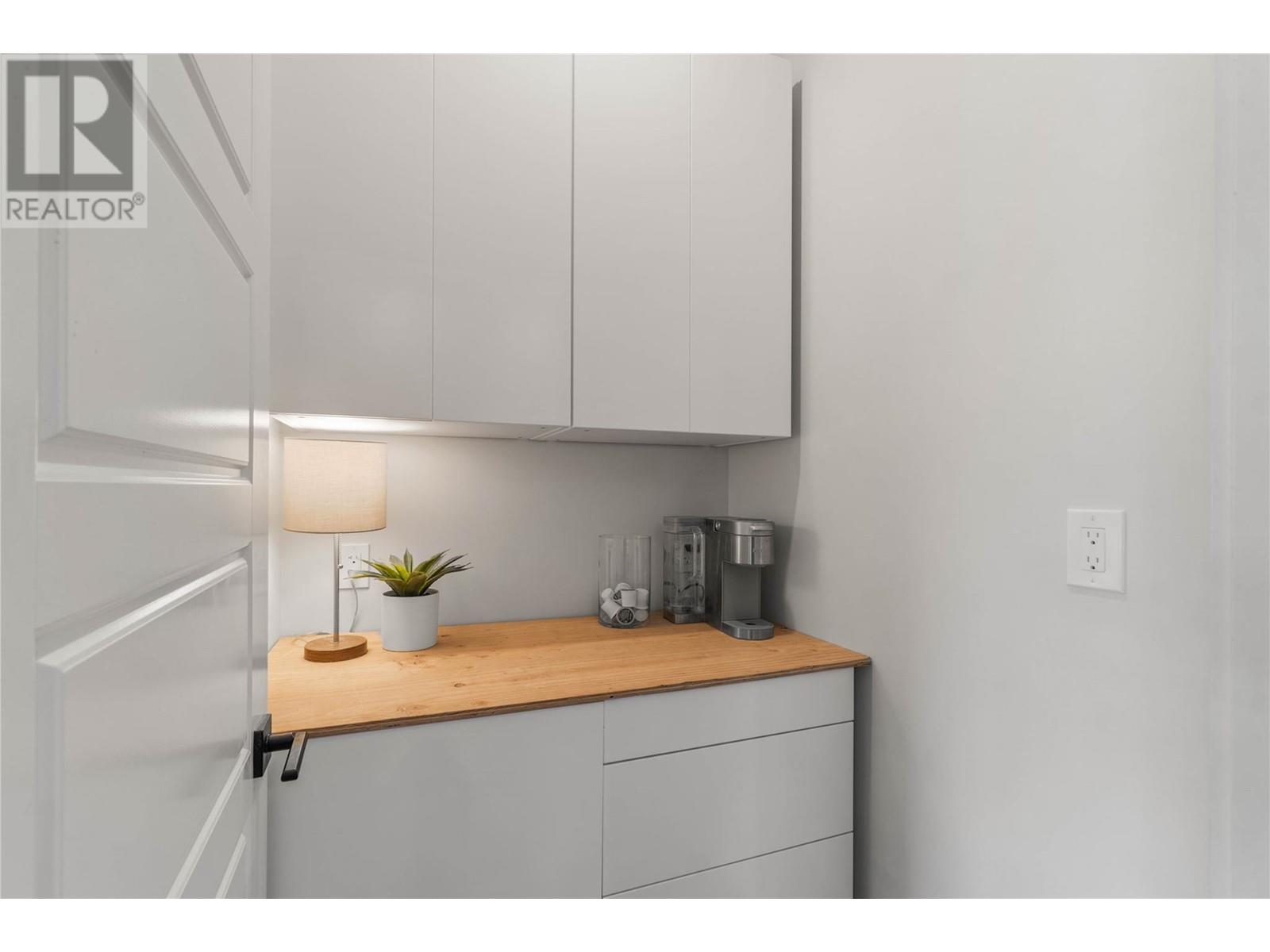 260 RUE CHEVAL NOIR Unit# 2, Kamloops, BC V1S0G1