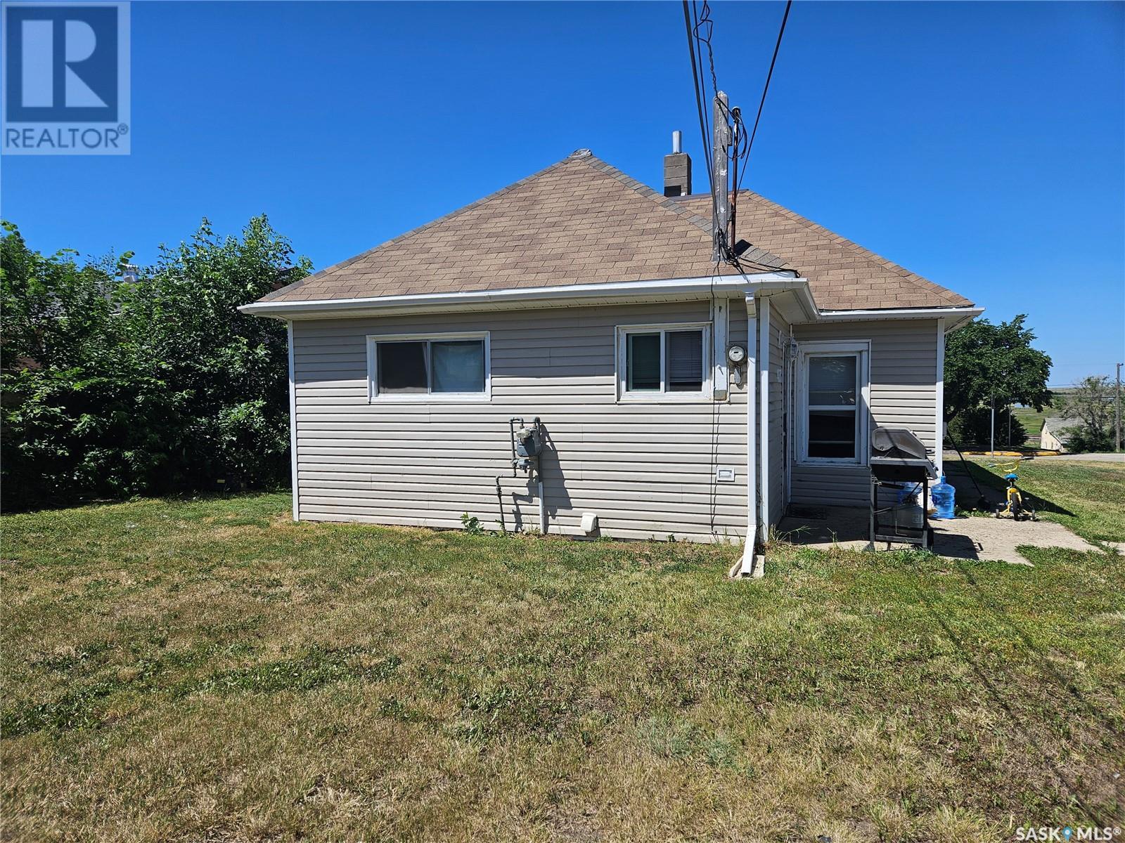 4575 Price Avenue, Gull Lake, Saskatchewan  S0N 1A0 - Photo 16 - SK008025