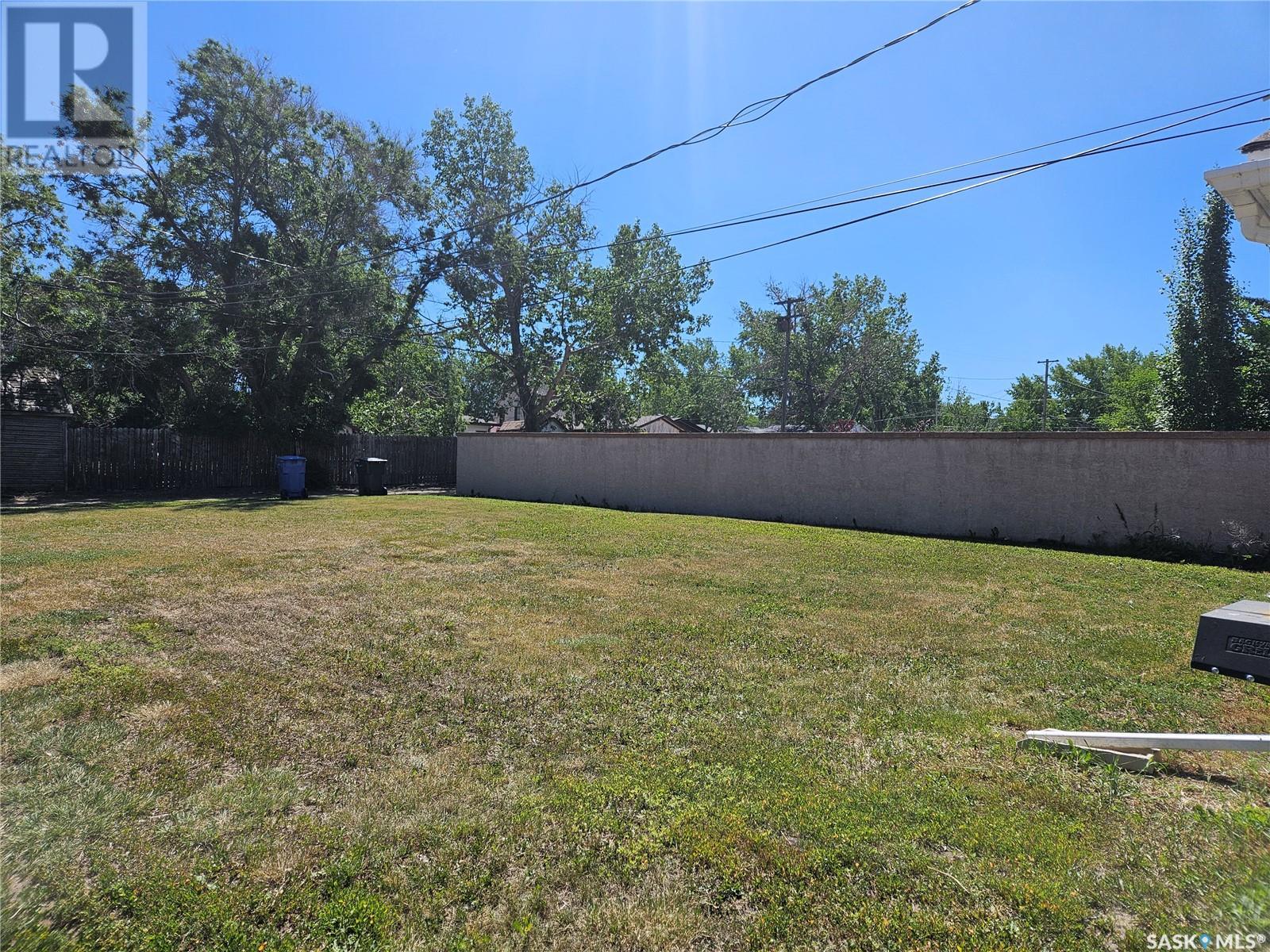 4575 Price Avenue, Gull Lake, Saskatchewan  S0N 1A0 - Photo 17 - SK008025