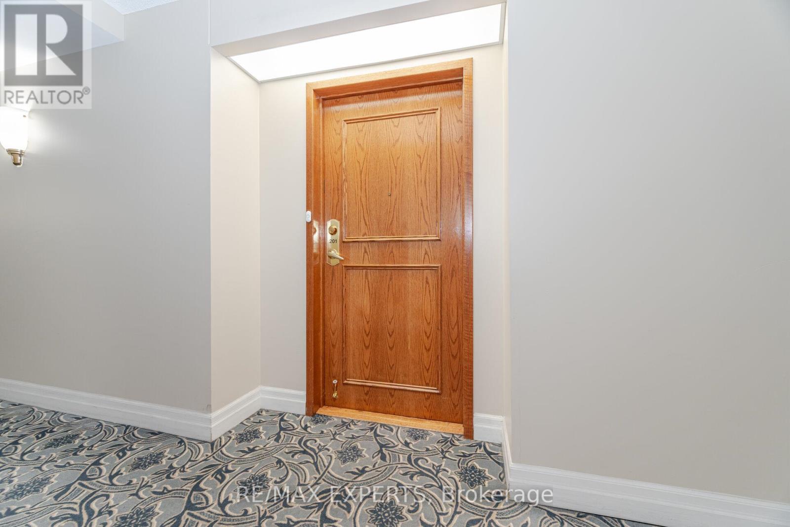 Property at 201 - 2502 RUTHERFORD ROAD image 4