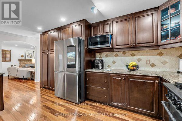 74 Porchlight Road, Brampton, Ontario  L6X 4S1 - Photo 12 - W12190561