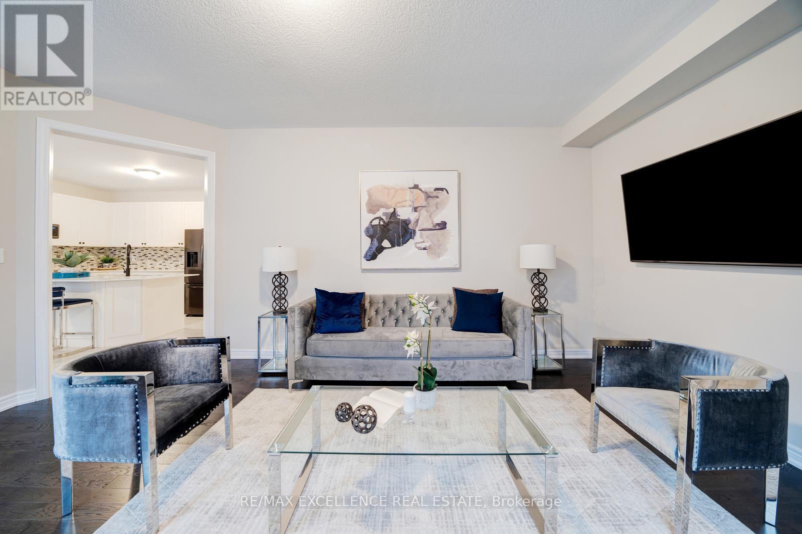11 Gosset Road, Brampton, Ontario  L7A 5J9 - Photo 10 - W12190625