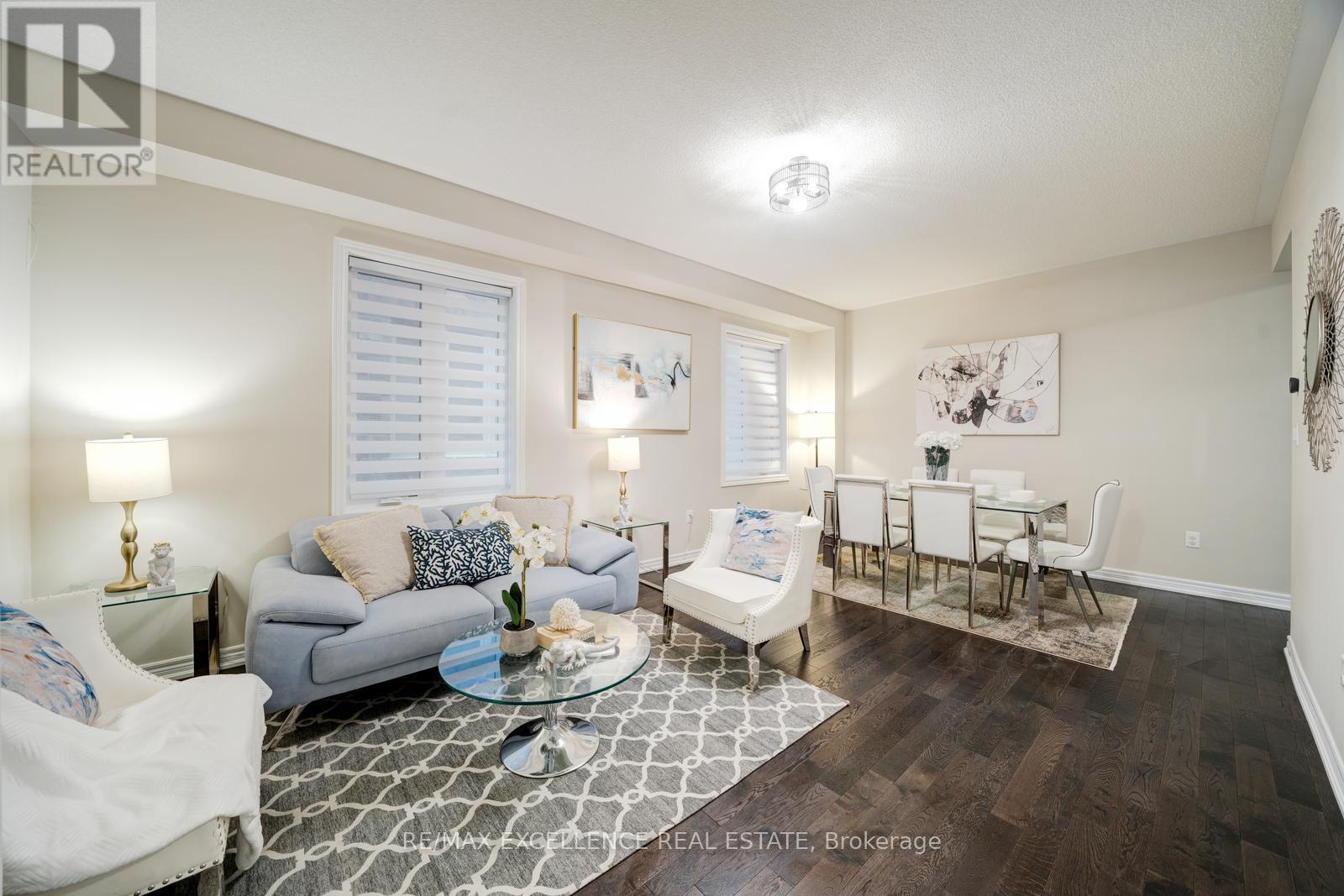 11 Gosset Road, Brampton, Ontario  L7A 5J9 - Photo 5 - W12190625