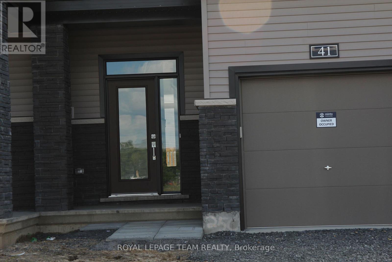 41 FINGLAS COURT, Ottawa, Ontario