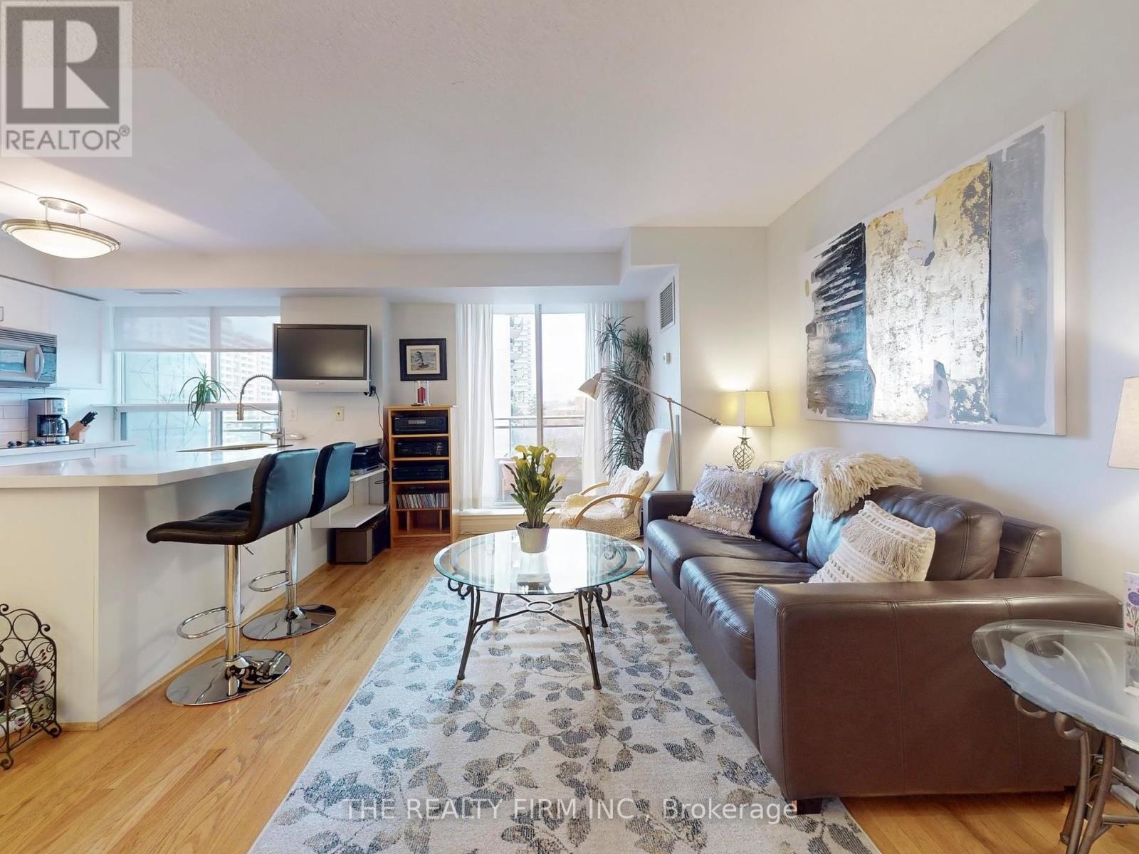 517 - 245 Davisville Avenue, Toronto, Ontario  M4S 3H4 - Photo 13 - C12190652