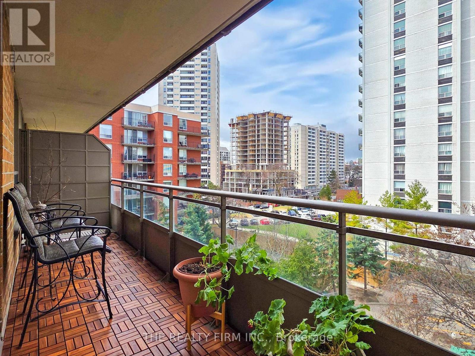 517 - 245 Davisville Avenue, Toronto, Ontario  M4S 3H4 - Photo 32 - C12190652