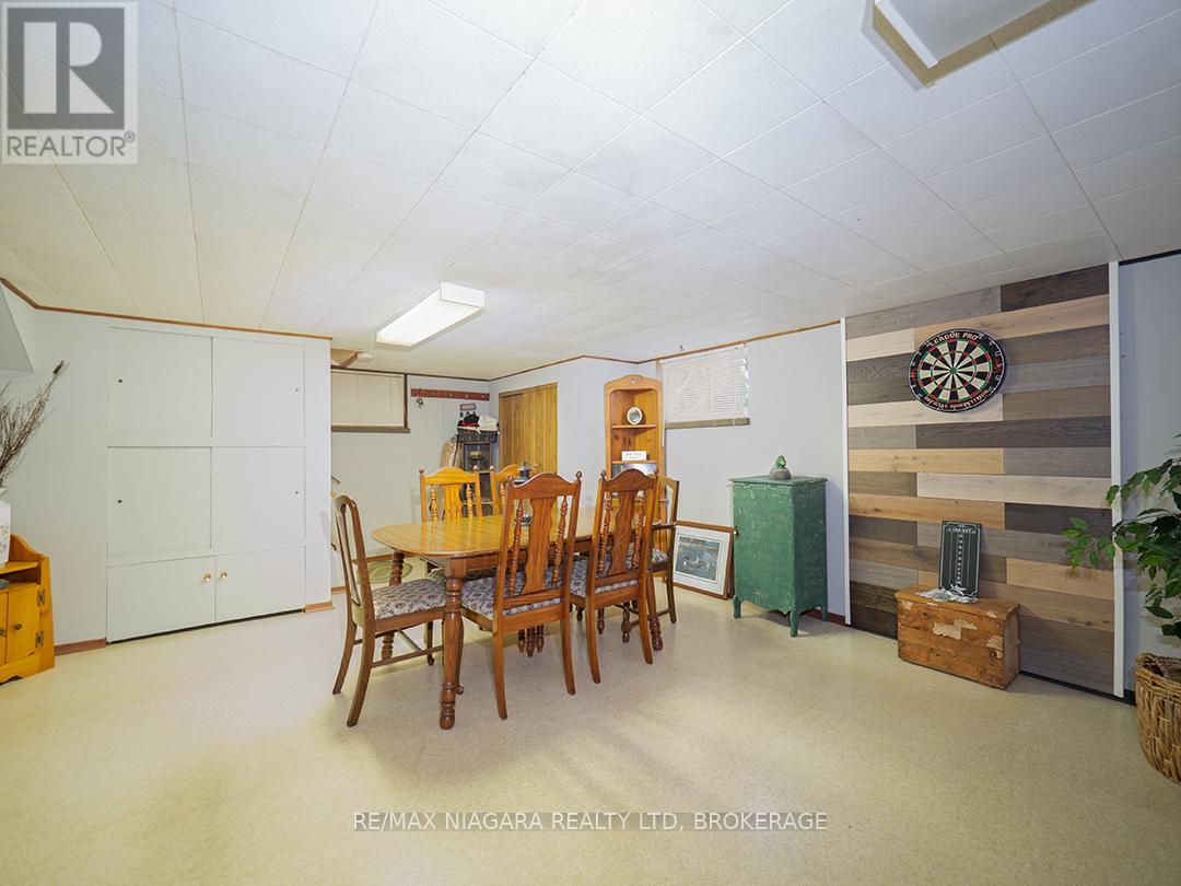 184 Clarke Street, Port Colborne, Ontario  L3K 2G4 - Photo 20 - X12190631