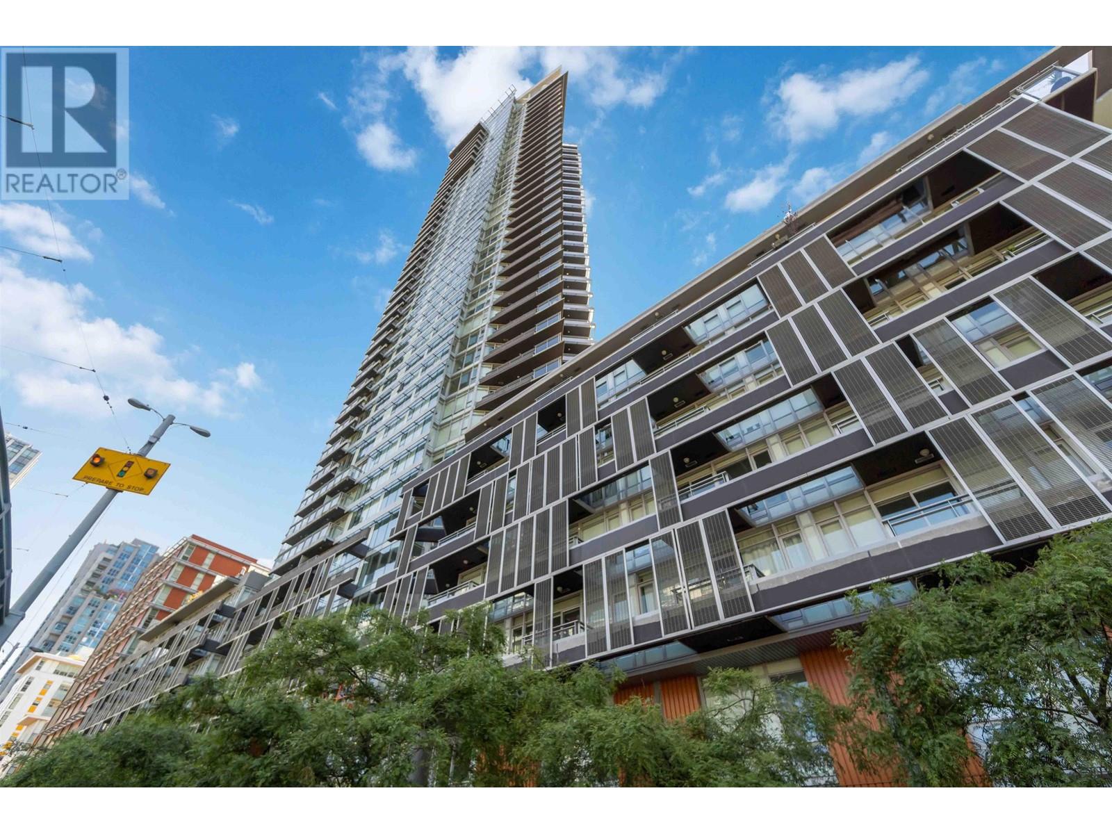 1205 1372 SEYMOUR STREET, Vancouver, British Columbia