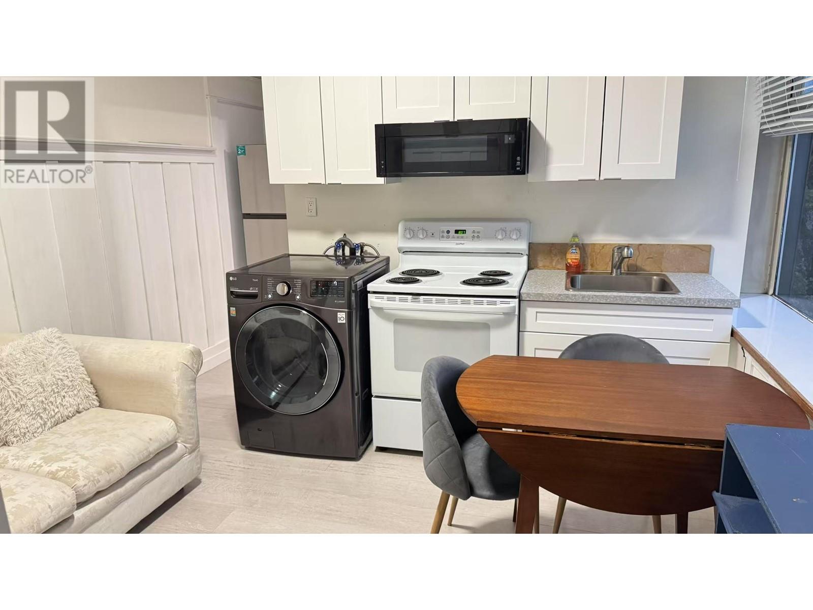 2908 W 8th Avenue, Vancouver, British Columbia  V6K 2B9 - Photo 2 - R3010145