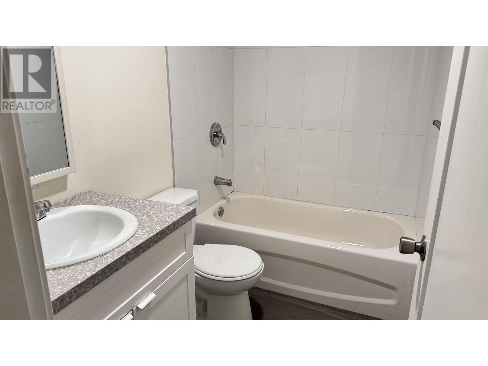 2908 W 8th Avenue, Vancouver, British Columbia  V6K 2B9 - Photo 8 - R3010145
