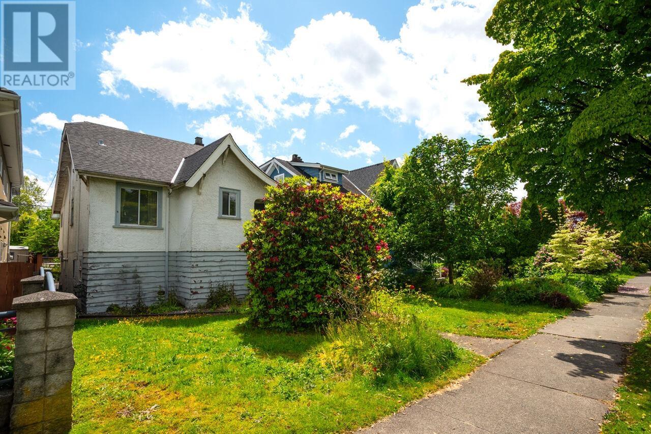 2724 Charles Street, Vancouver, British Columbia  V5K 3A7 - Photo 5 - R3010173