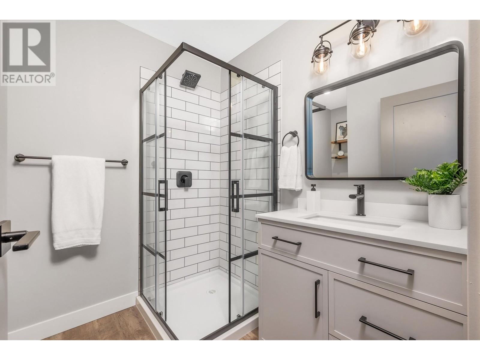 2708 18th Street, Vernon, BC V1T4A4