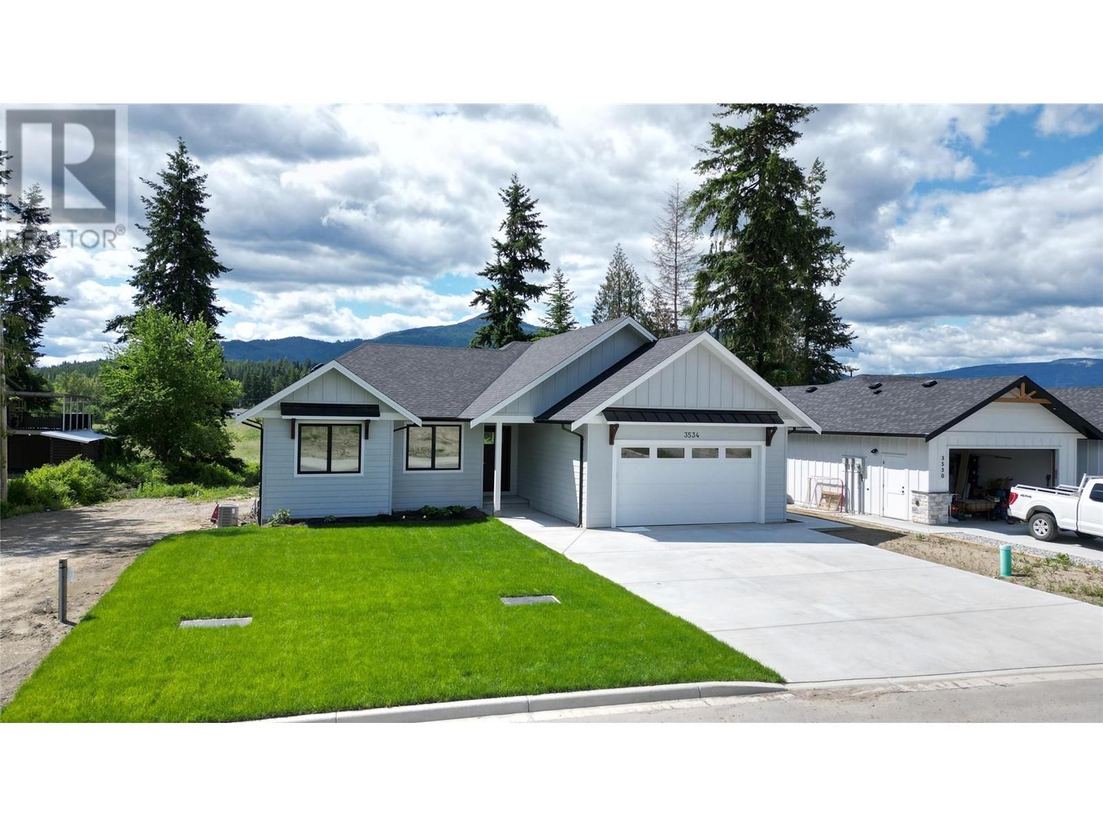 3534 16 Avenue NE, Salmon Arm, British Columbia