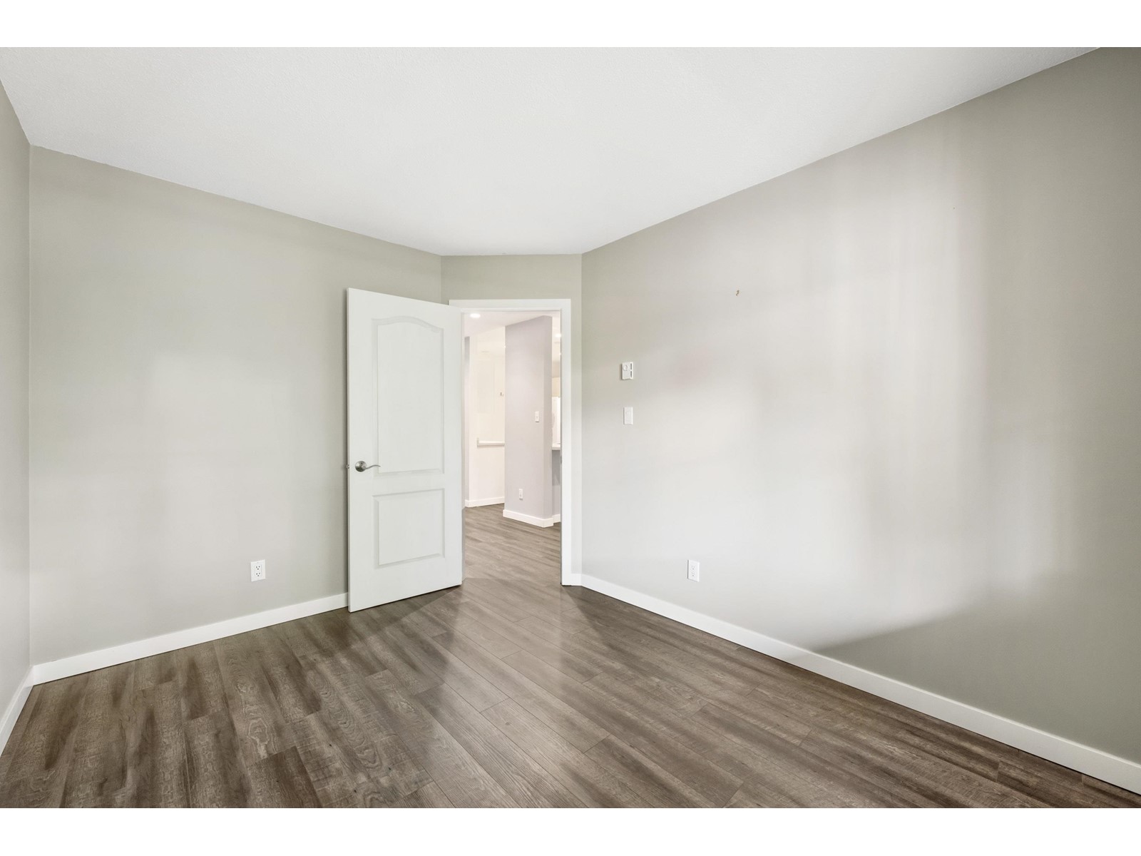318 15150 108 Avenue, Surrey, British Columbia  V3R 0V1 - Photo 18 - R3010214