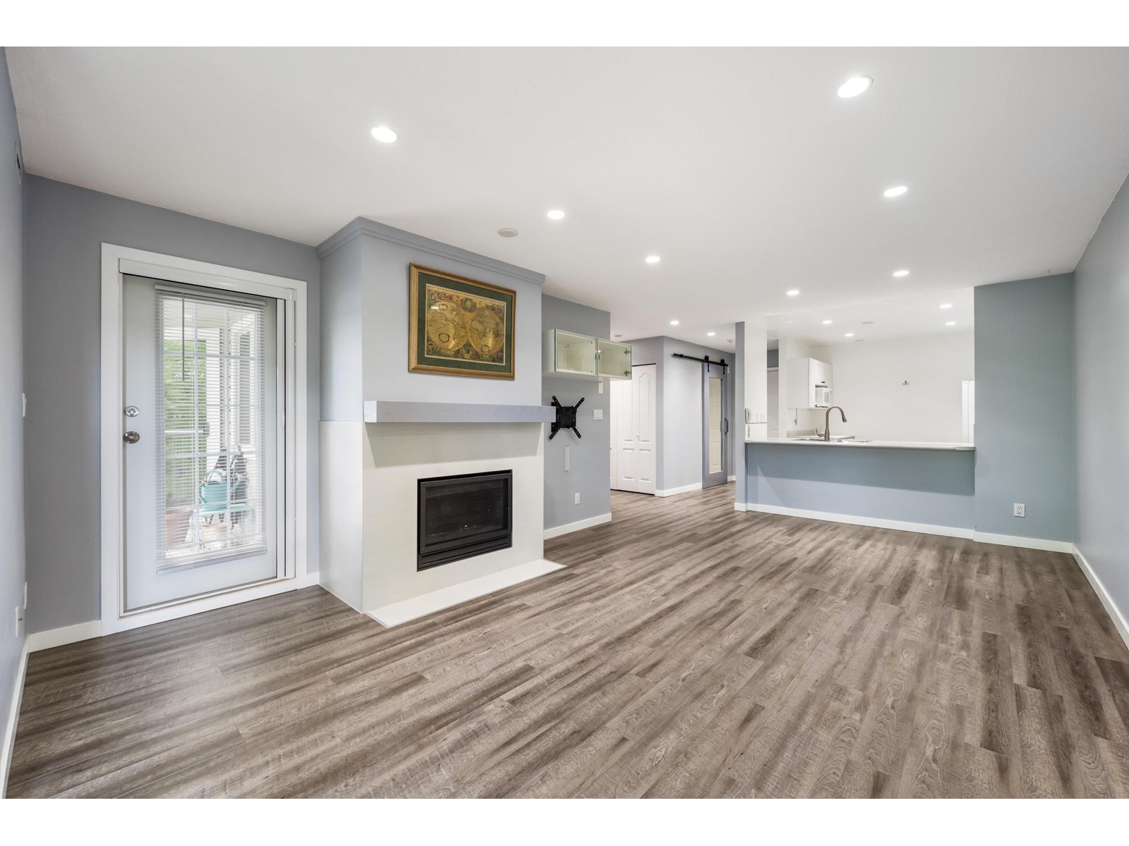 318 15150 108 Avenue, Surrey, British Columbia  V3R 0V1 - Photo 8 - R3010214