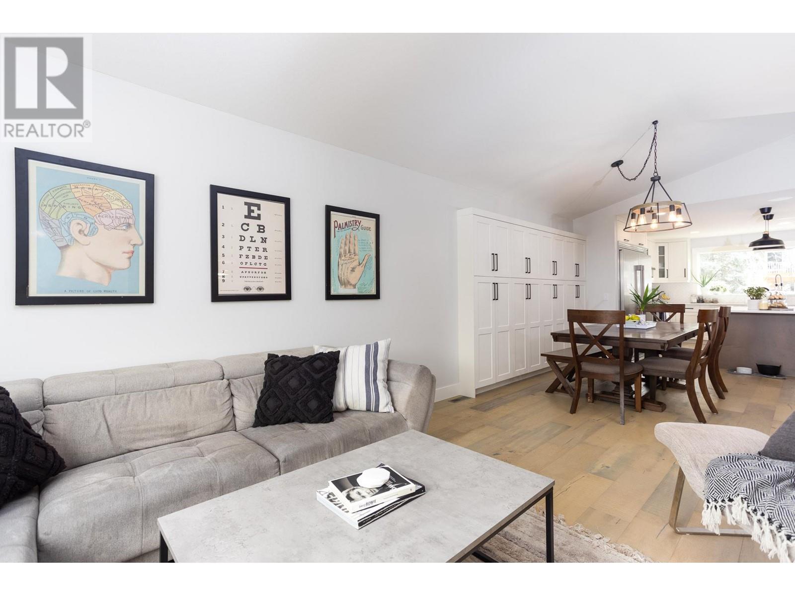 4661 Gordon Drive, Kelowna, BC V1W1T5