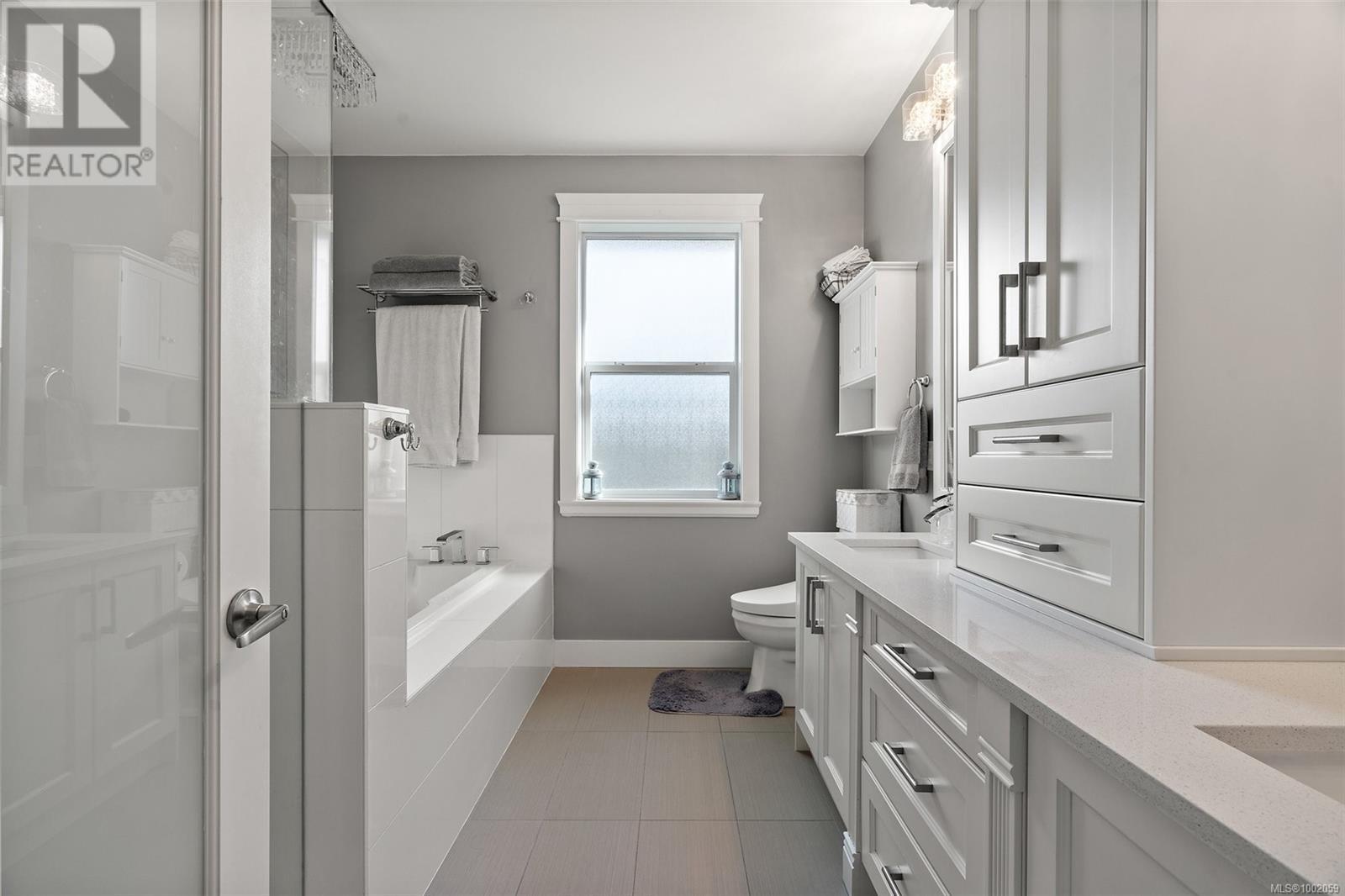 2103 Champions Way, Langford, British Columbia  V9B 0R9 - Photo 26 - 1002059