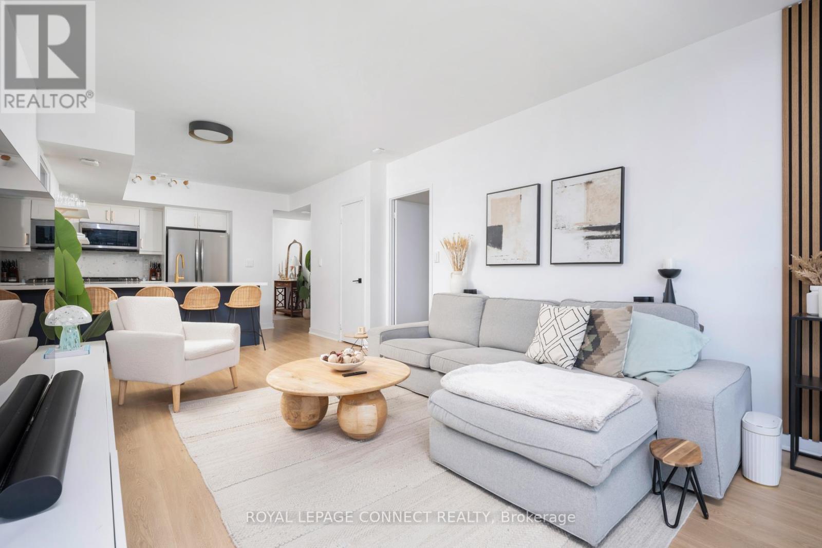 901-Unf - 5 Mariner Terrace, Toronto (Waterfront Communities), Ontario  M5V 3V6 - Photo 1 - C12190660