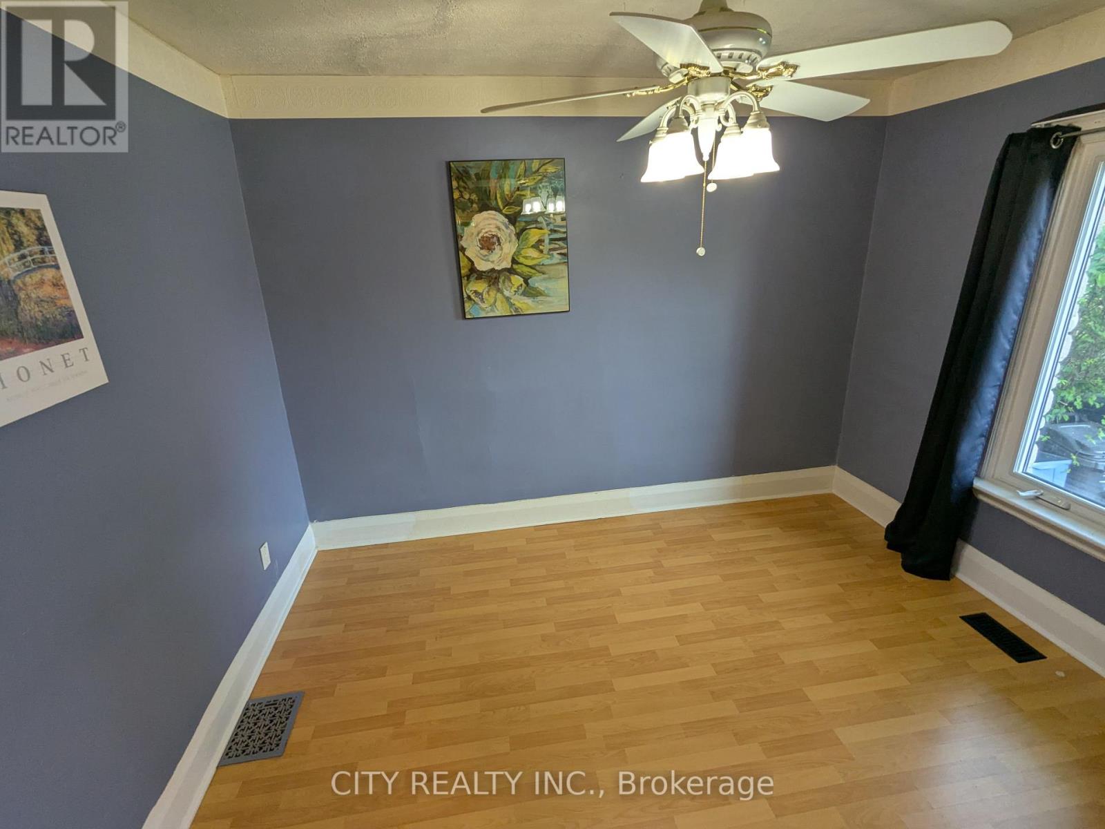 54 Grandville Avenue, Toronto, Ontario  M6N 4T9 - Photo 4 - W12186357