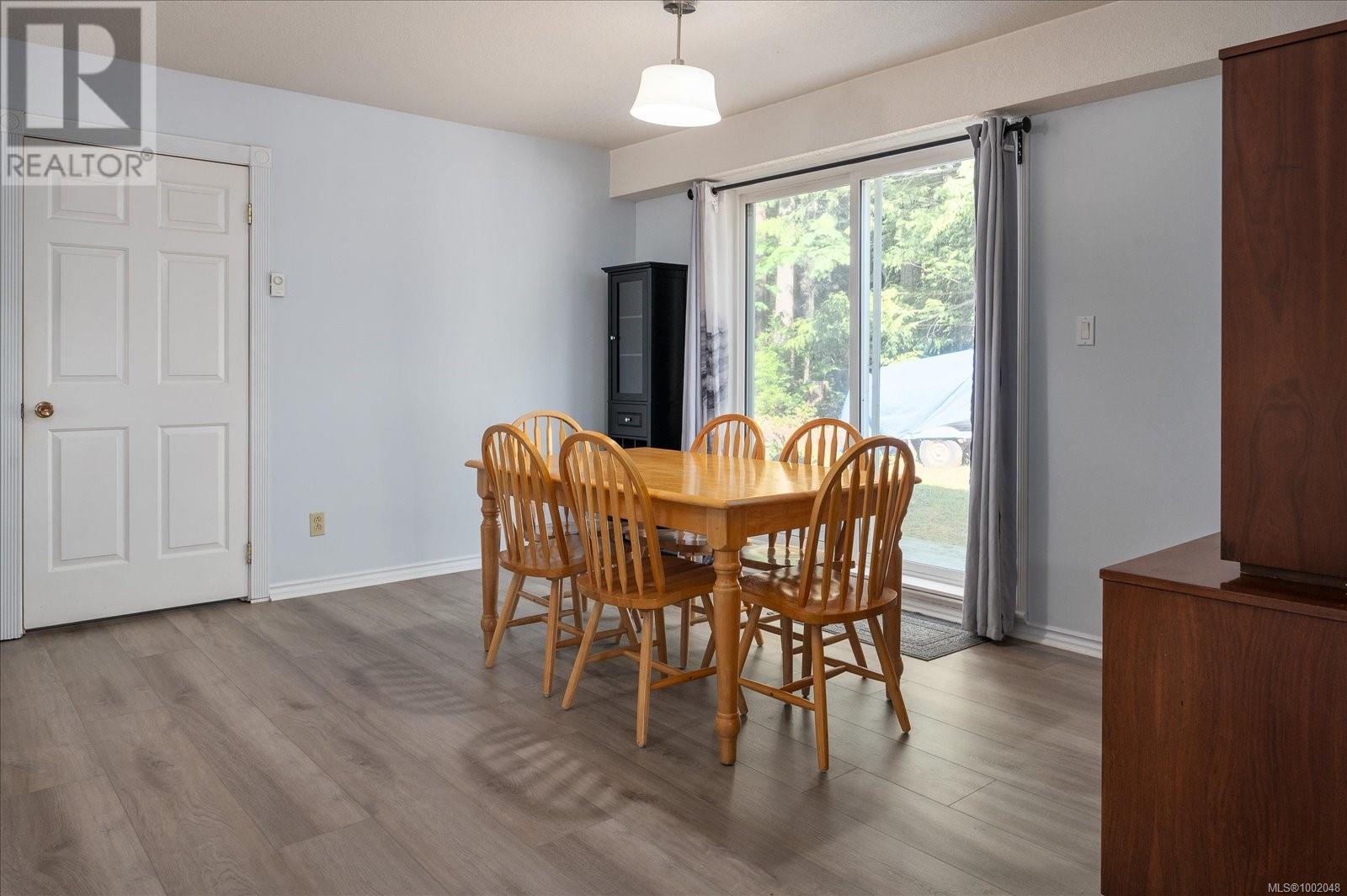 Property at 4672 Thompson Clarke Rd image 4