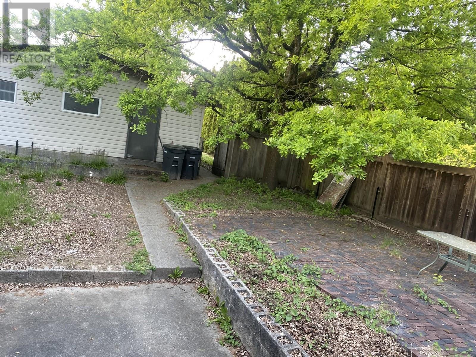 1403 Gilmore Avenue, Burnaby, British Columbia  V6L 3E2 - Photo 7 - R3009751