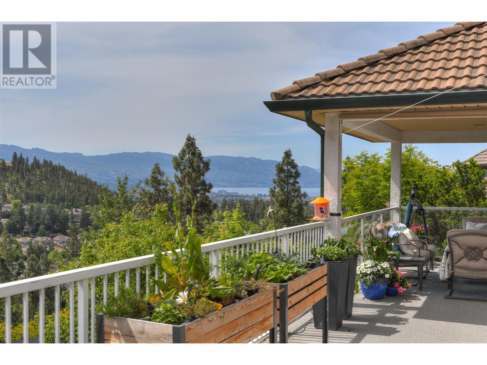 2153 Breckenridge Court Kelowna, BC V1V1W2_5