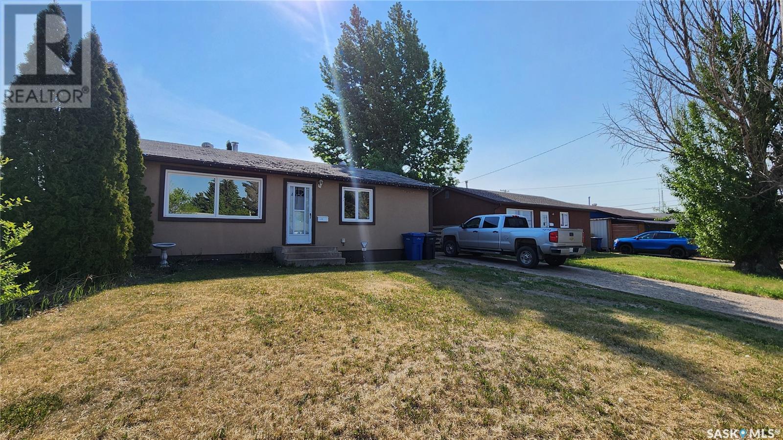 1432 112th STREET, North Battleford, Saskatchewan