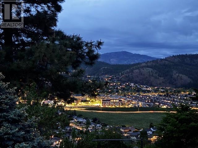 2072 Lillooet Court, Kelowna, British Columbia  V1Y 1V2 - Photo 6 - 10348713