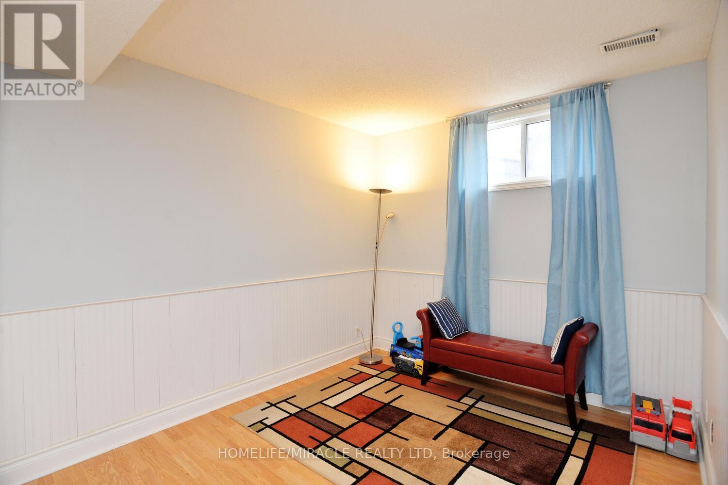 51 Brandy Lane Way, Newmarket (Armitage), Ontario  L3Y 8P7 - Photo 39 - N12190645