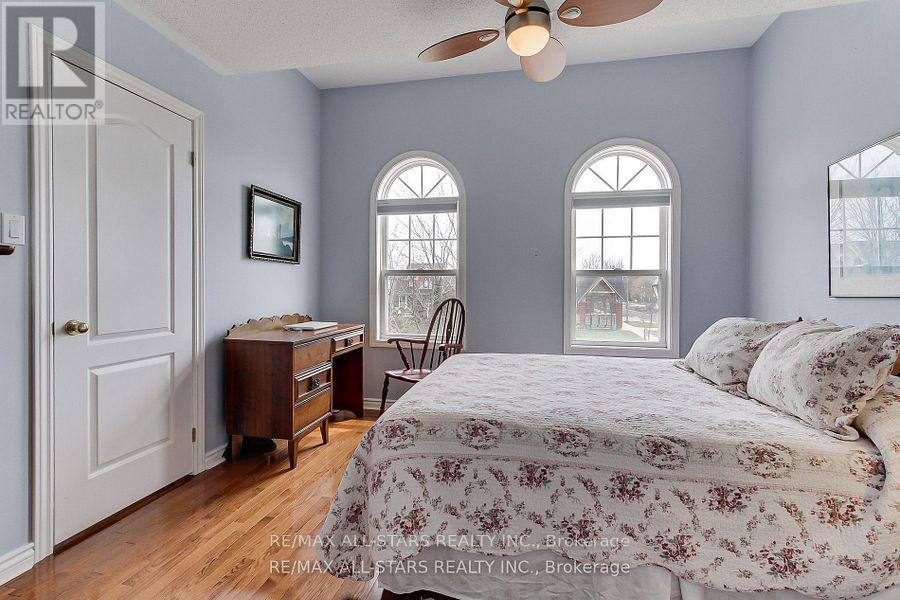 6 Christian Reesorpark Avenue, Markham, Ontario  L6B 1B6 - Photo 25 - N12190648