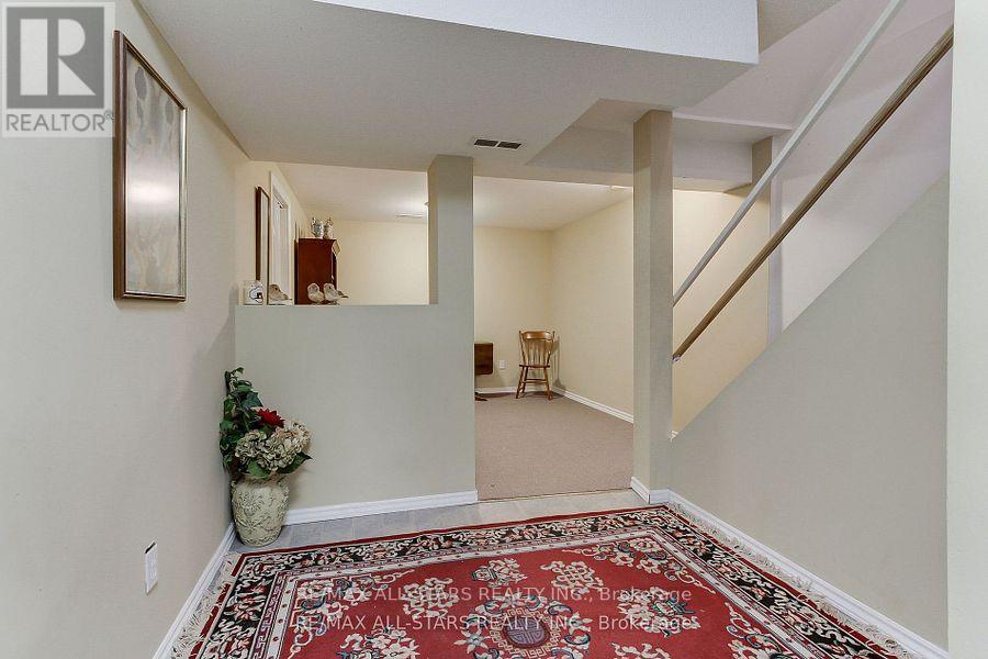 6 Christian Reesorpark Avenue, Markham, Ontario  L6B 1B6 - Photo 28 - N12190648