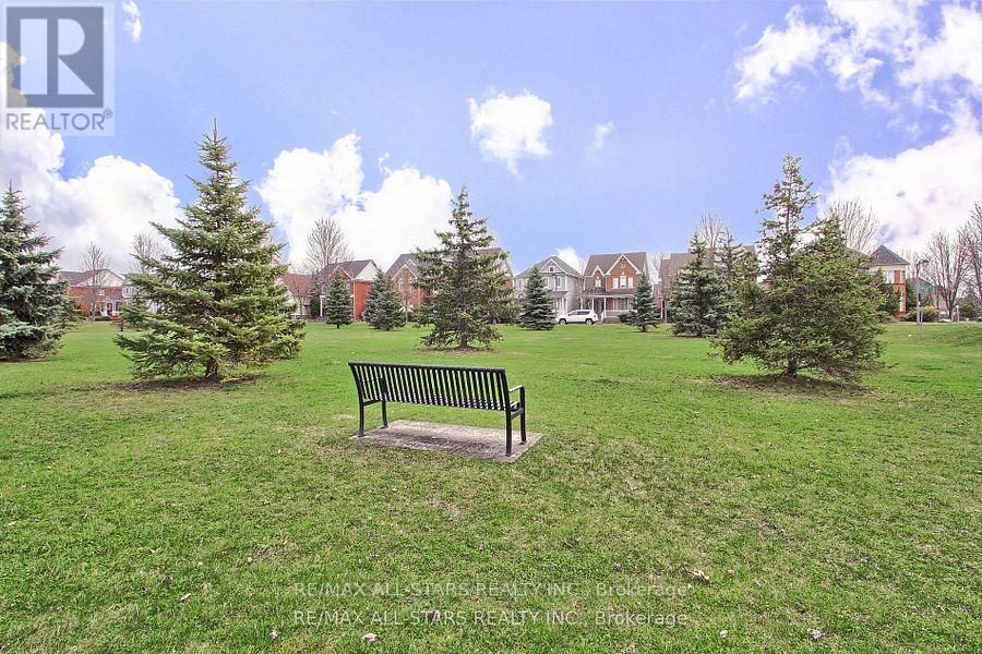 6 Christian Reesorpark Avenue, Markham, Ontario  L6B 1B6 - Photo 33 - N12190648