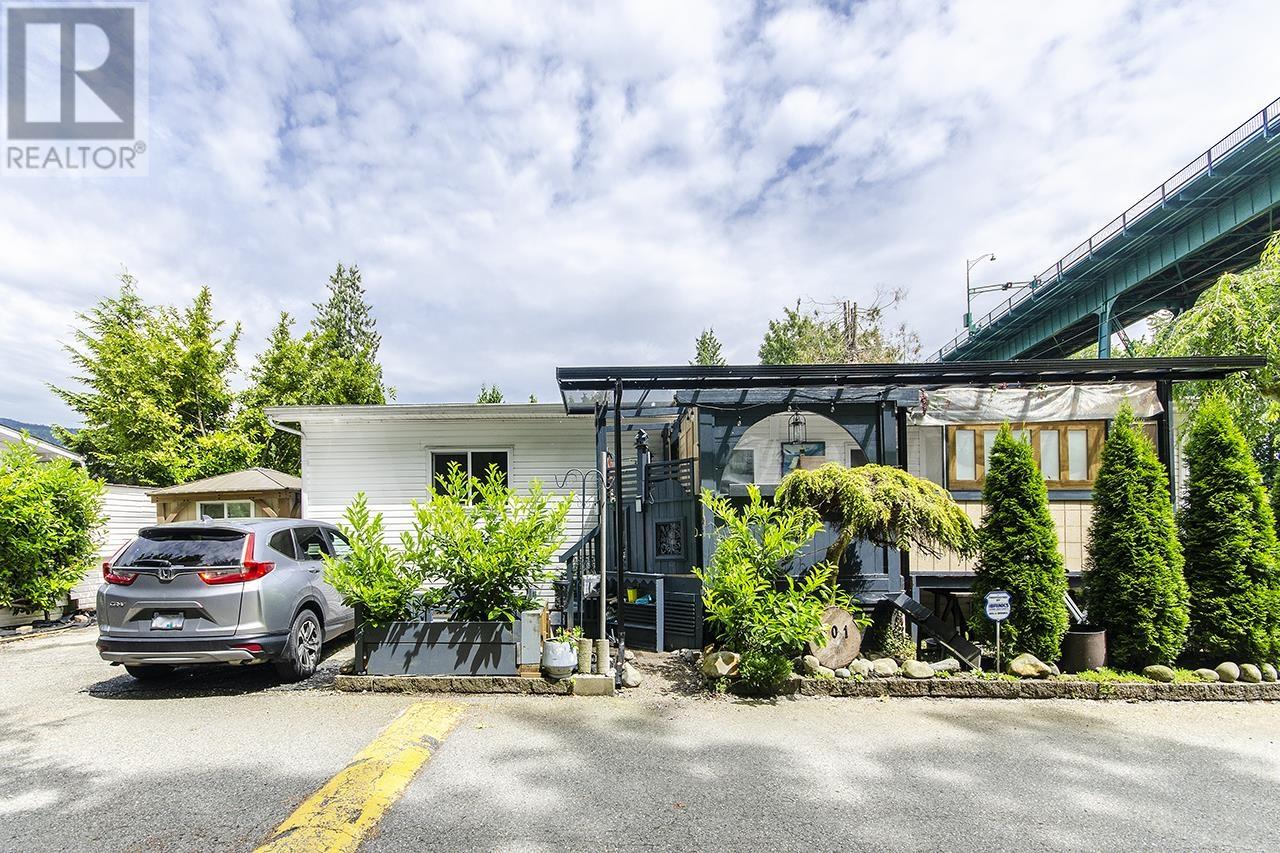 401 Raindance Crescent, West Vancouver, British Columbia  V7P 1C1 - Photo 31 - R3010137