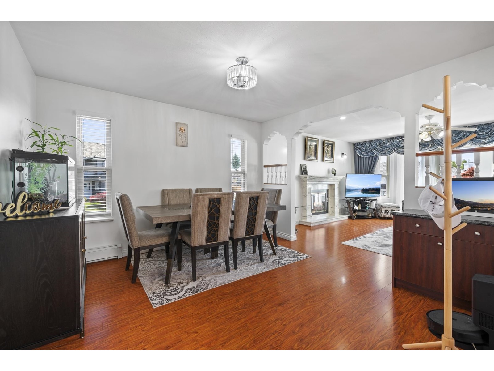 6890 123a Street, Surrey, British Columbia  V3W 0X4 - Photo 9 - R3009534