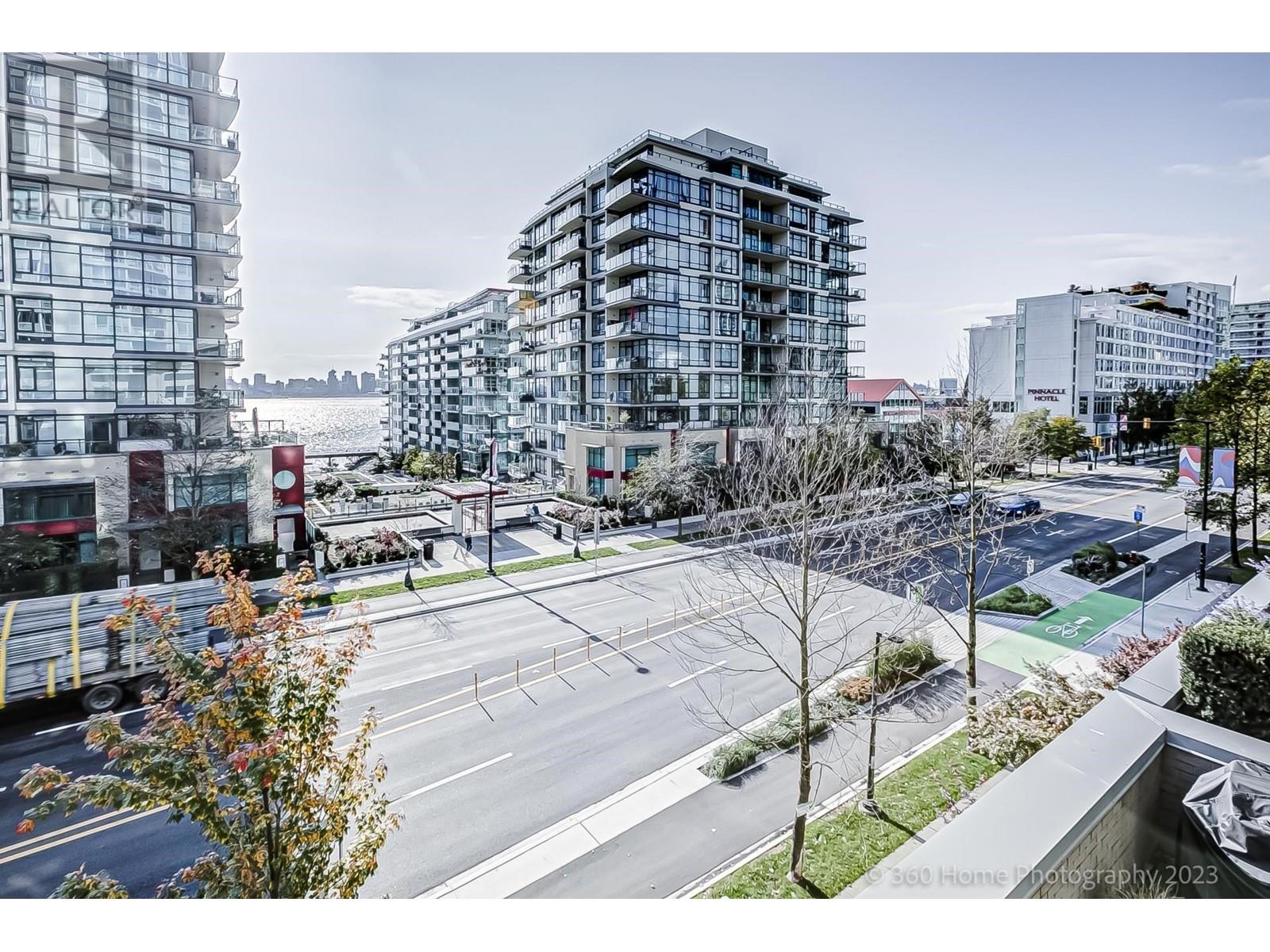 2107 188 E Esplanade, North Vancouver, British Columbia  V7L 4Y1 - Photo 1 - R3009108