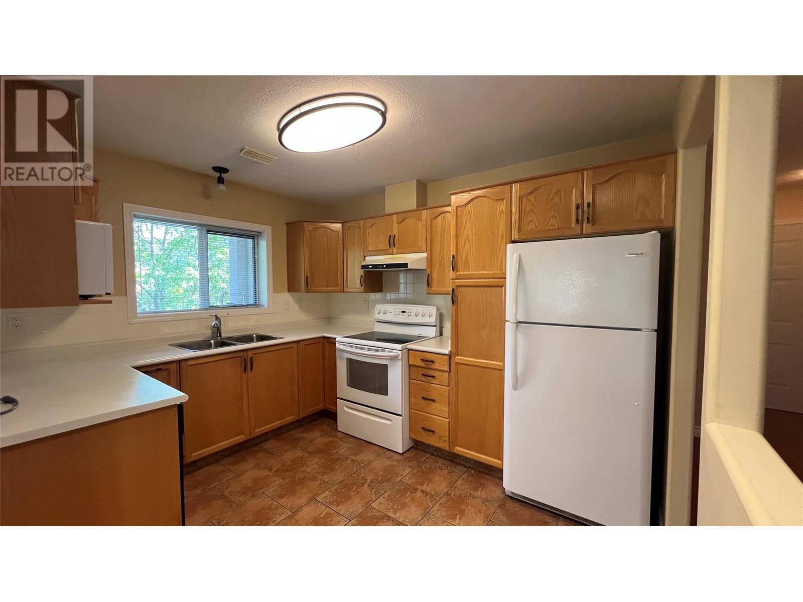 2245 Atkinson Street Unit# 407, Penticton, BC V2A8R7