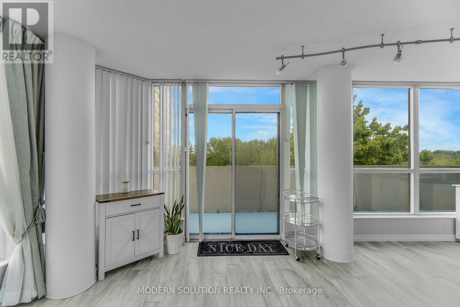 312 - 3 Rowntree Road, Toronto (Mount Olive-Silverstone-Jamestown), Ontario  M9V 5G8 - Photo 11 - W12190651
