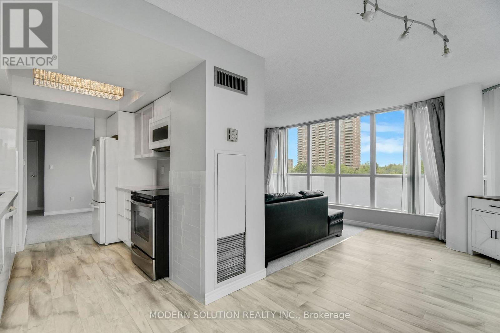 312 - 3 Rowntree Road, Toronto (Mount Olive-Silverstone-Jamestown), Ontario  M9V 5G8 - Photo 13 - W12190651