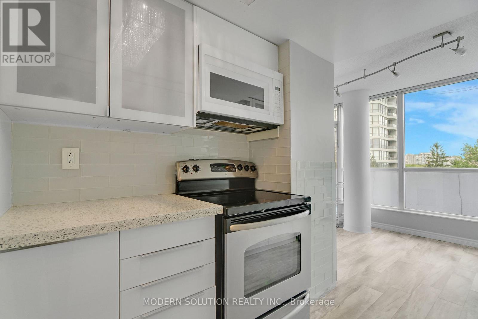 312 - 3 Rowntree Road, Toronto (Mount Olive-Silverstone-Jamestown), Ontario  M9V 5G8 - Photo 16 - W12190651