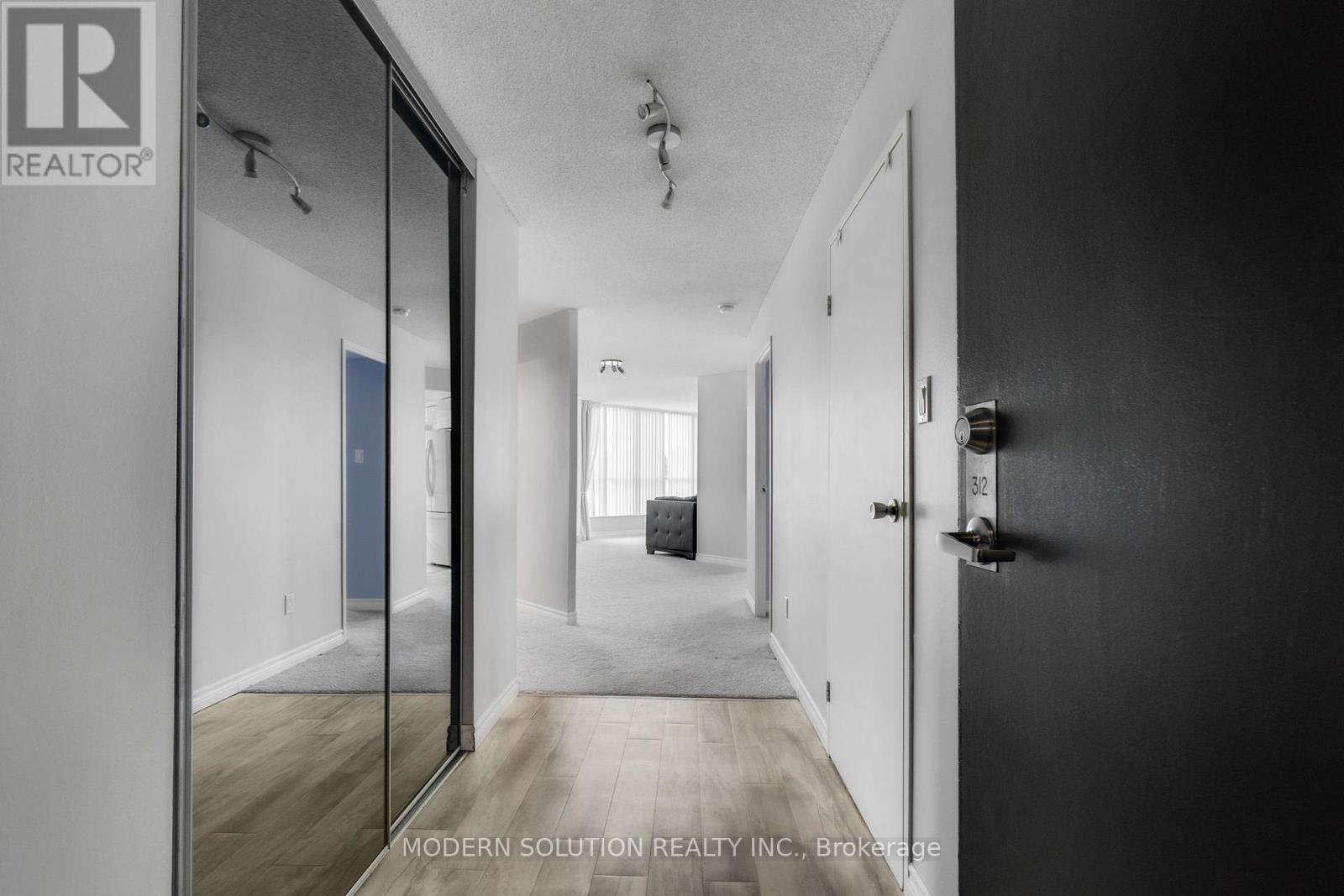312 - 3 Rowntree Road, Toronto (Mount Olive-Silverstone-Jamestown), Ontario  M9V 5G8 - Photo 4 - W12190651