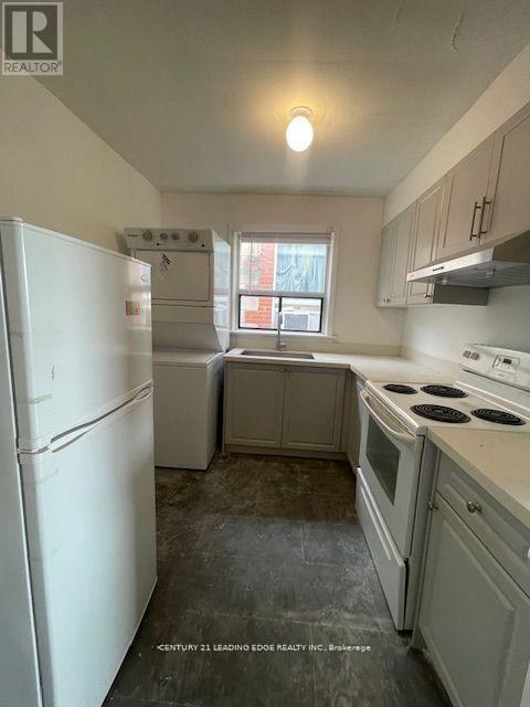 Apt 1 - 1516 Eglinton Avenue W, Toronto, Ontario  M6E 2G8 - Photo 3 - W12190654
