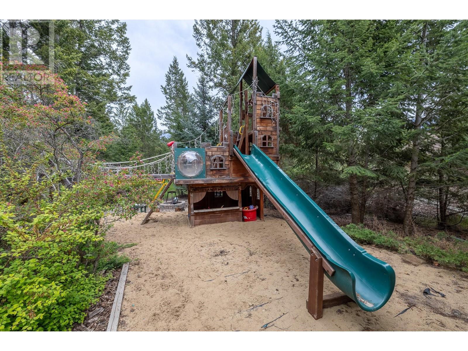 4563 Columbia View Road, Fairmont Hot Springs, British Columbia  V0B 1L2 - Photo 11 - 10350095